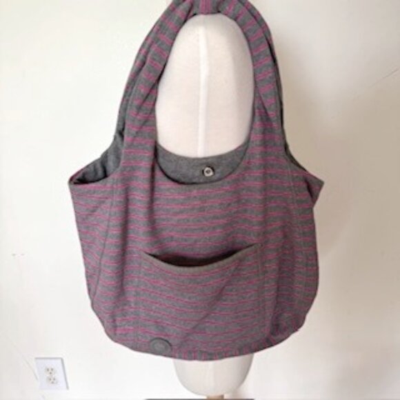 UGG Handbags - RARE UGG Soft Slouchy Bag/Tote/Purse